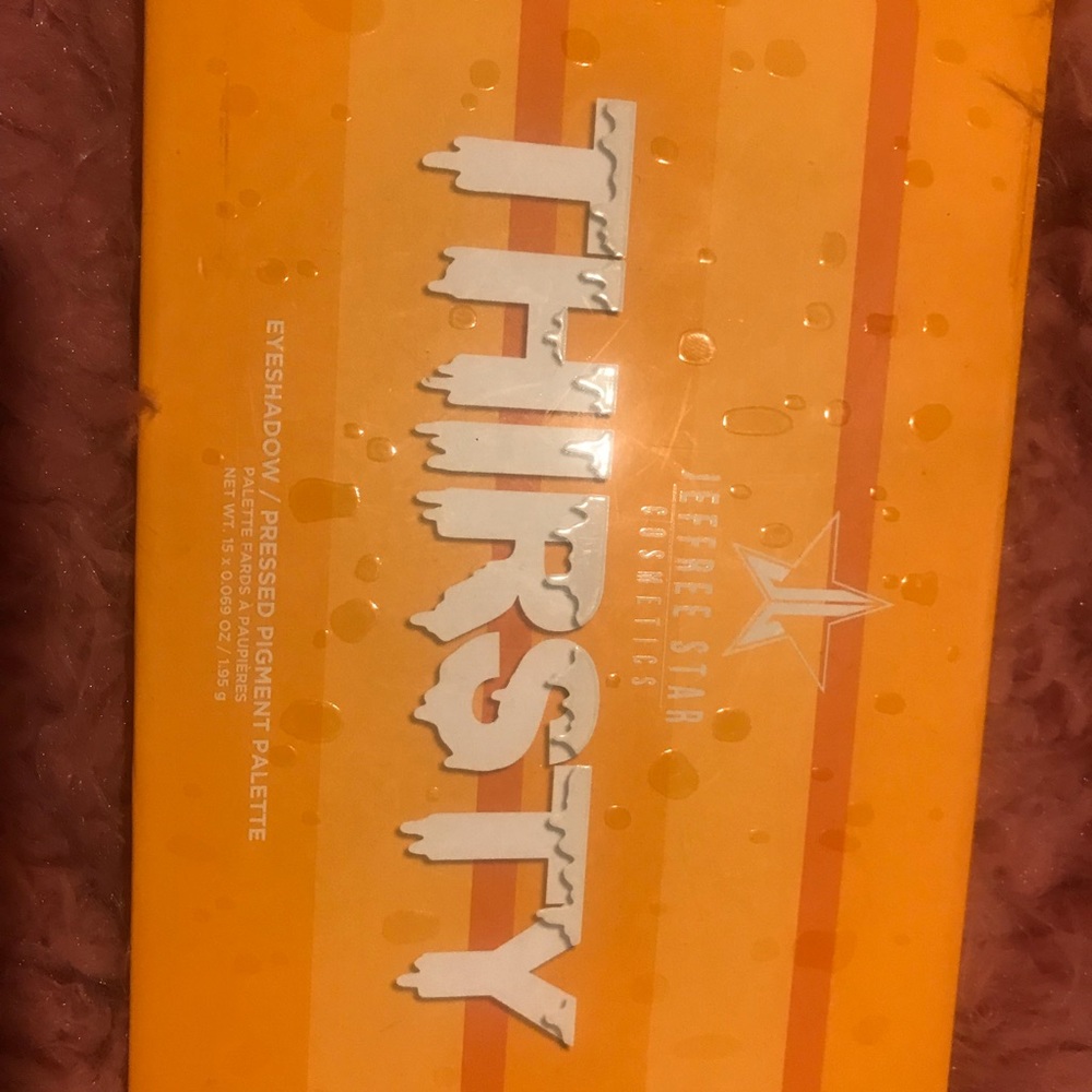 Limited edition Jeffree Star thirsty palette